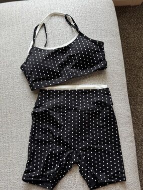 NWOT Black & White Double Layered Polka Dot Sports Bra and Bike Shorts Set